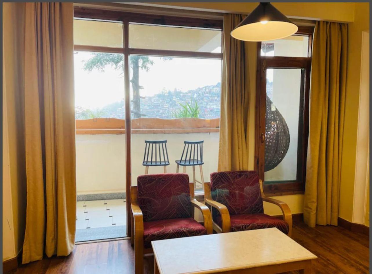 Hotel Willow Banks - Boutique 4 Star Hotel On The Mall Road Shimla Bagian luar foto